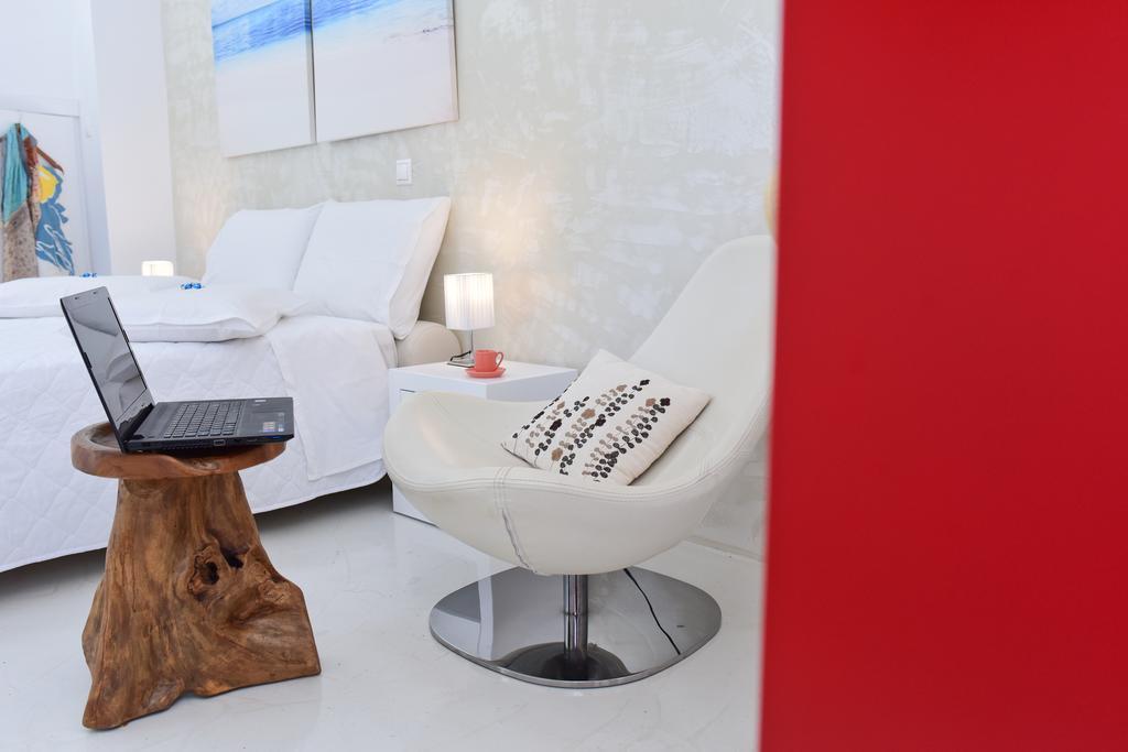 Mavres Luxury Studio Ágios Matthaíos 外观 照片